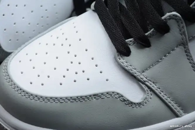 Rep 1 Light 554724-092 Jordan Mid Grey Smoke AIR 0421